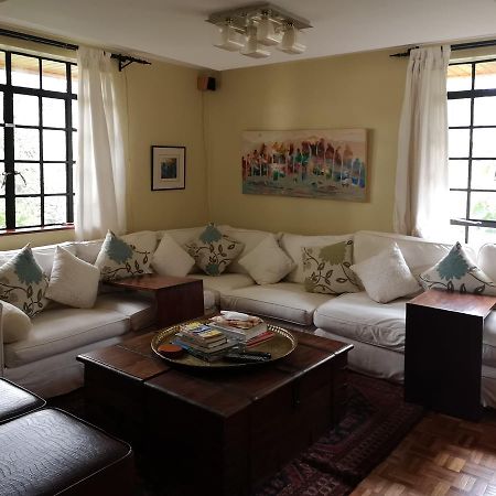 Hob House Hotel Gachie Екстериор снимка