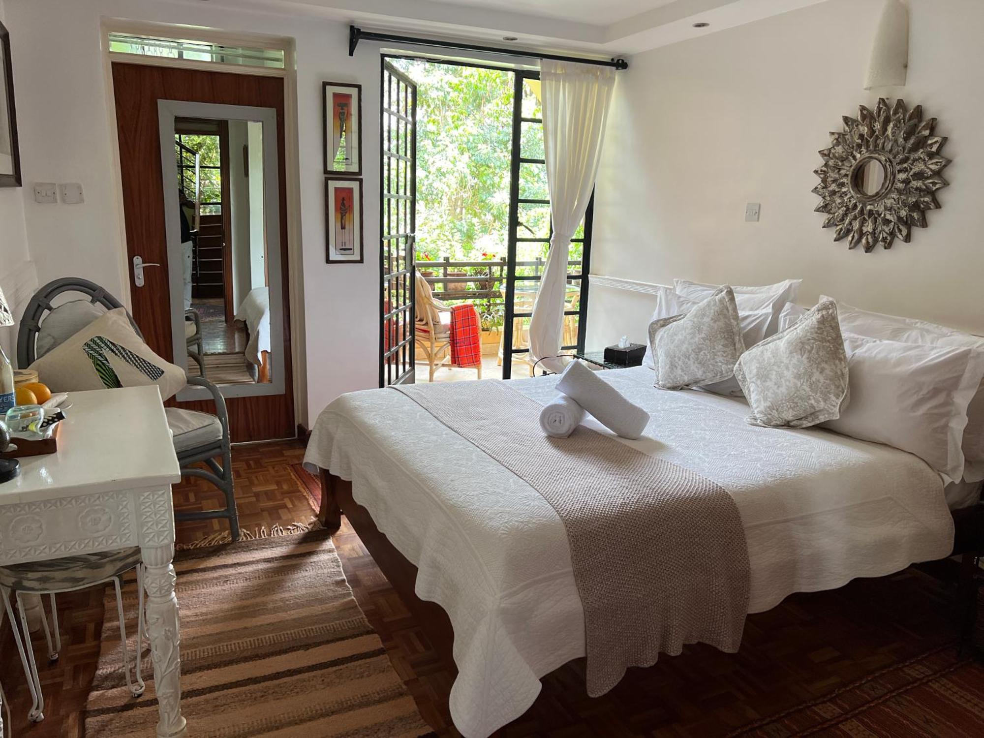 Hob House Hotel Gachie Екстериор снимка