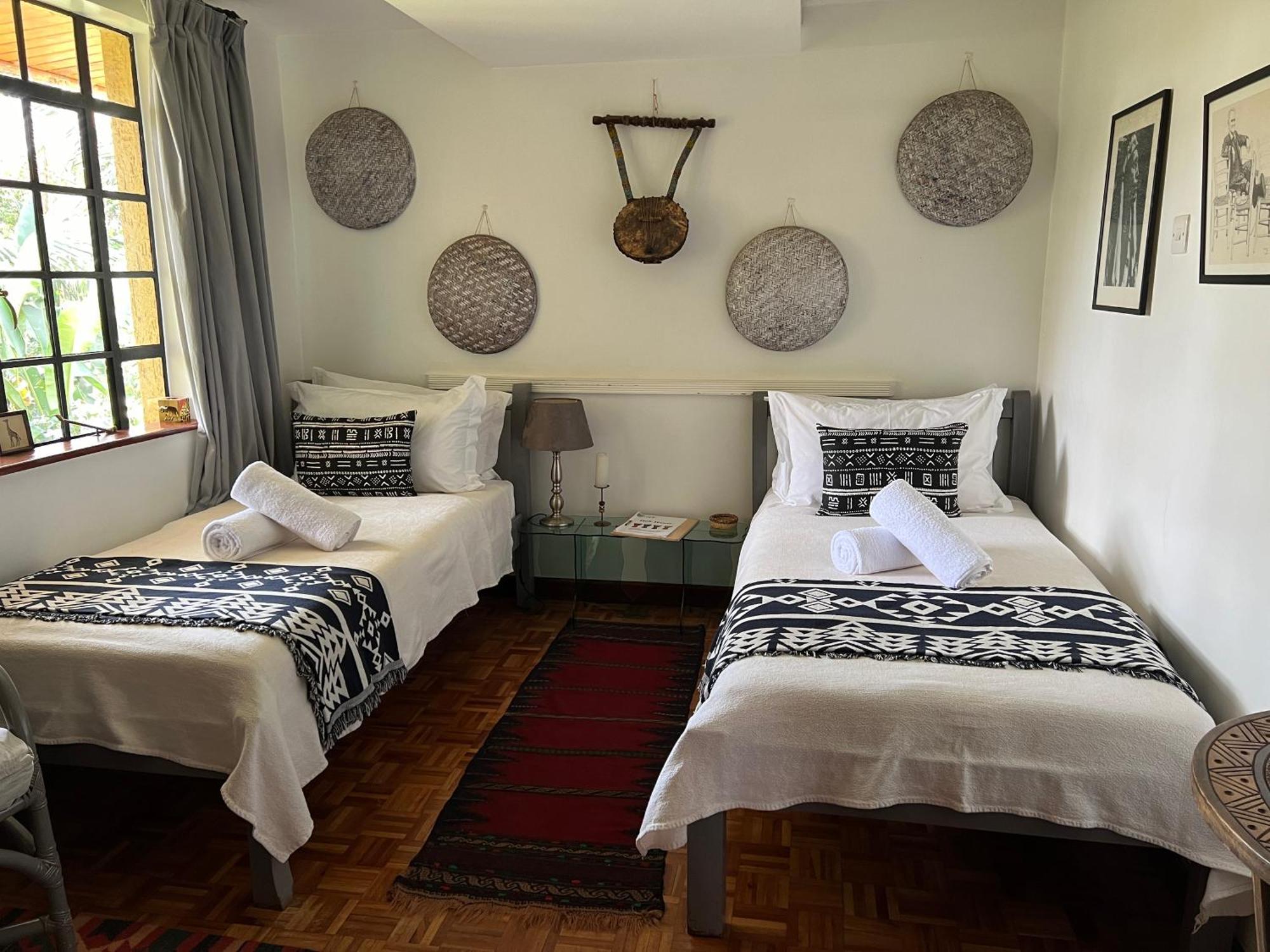 Hob House Hotel Gachie Екстериор снимка
